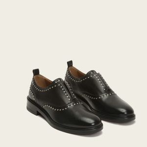 NWT Frye Annie Stud Oxford